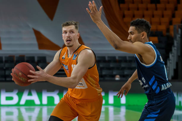 触冰雪运动 触冰雪运动