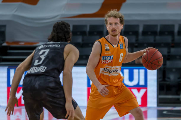 与罗马分别 与罗马分别