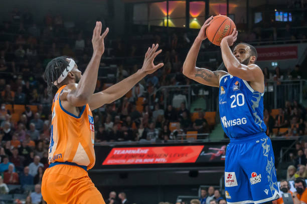 成功在新赛 成功在新赛