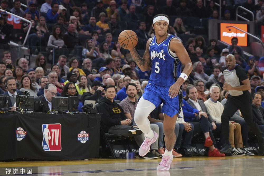 令人鼓舞 令人鼓舞