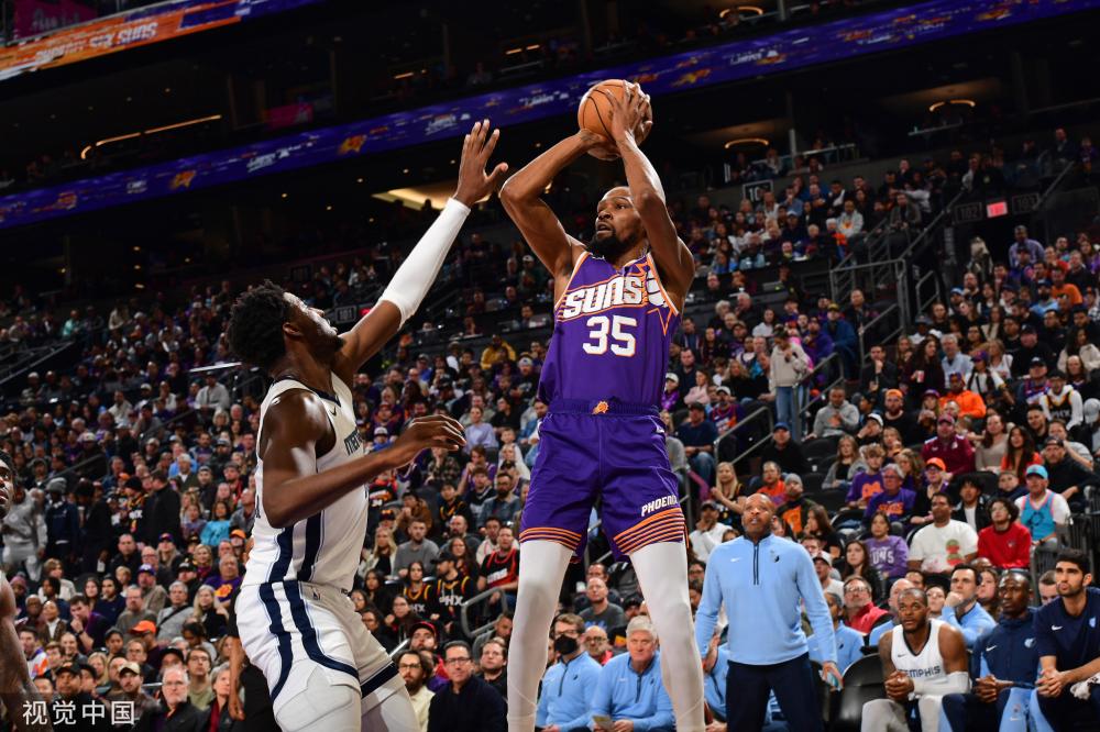 和每个球员 和每个球员